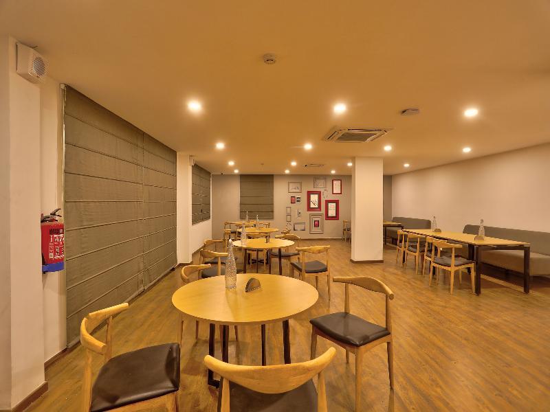 Oyo Townhouse 87 Spartan Nagar Τσενάι Εξωτερικό φωτογραφία
